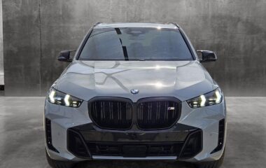 2024 BMW X5 M60i