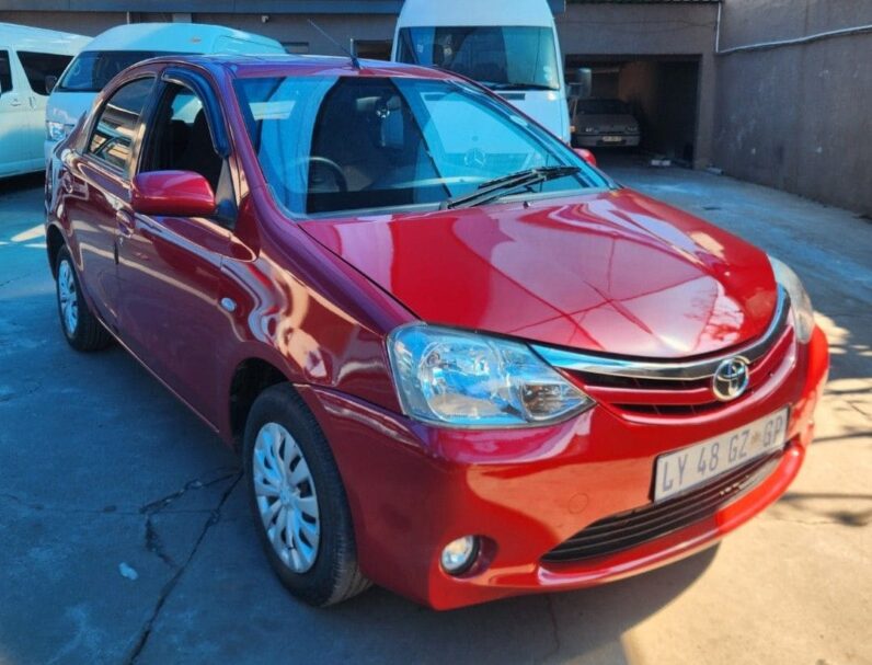 2012 Toyota Etios 1.5 Xi 5-dr Petrol