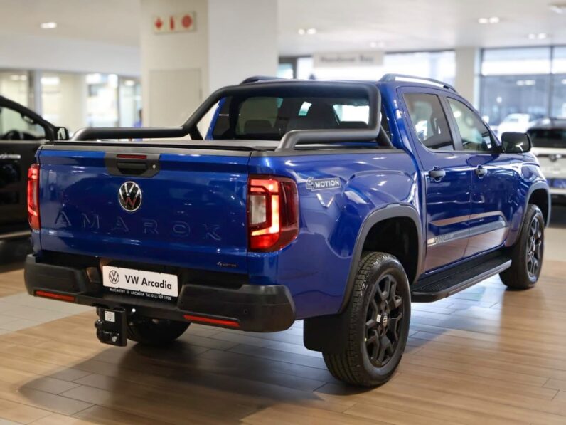 2026 VW Amarok Dark Label Motion Diesel
