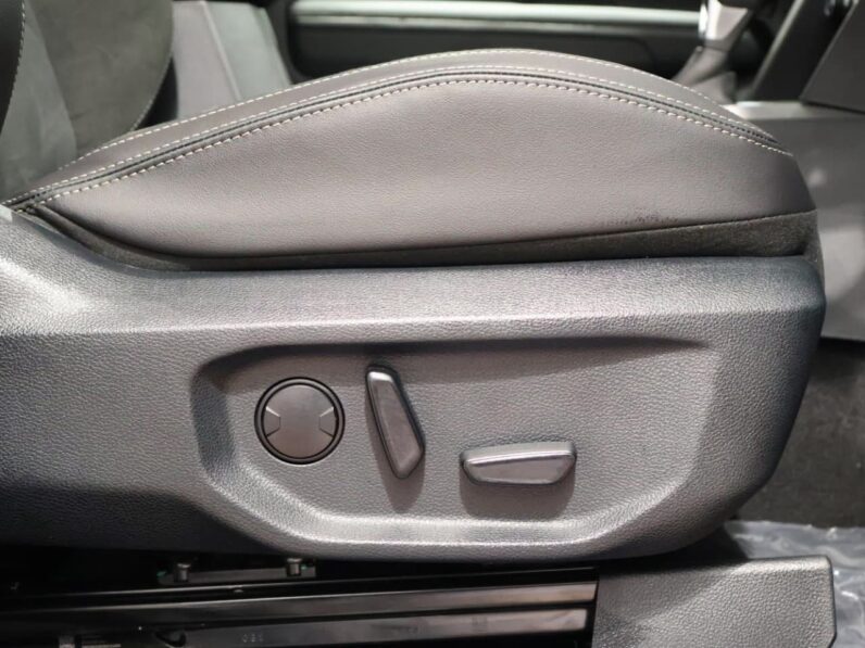 2026 VW Amarok Dark Label Motion Diesel